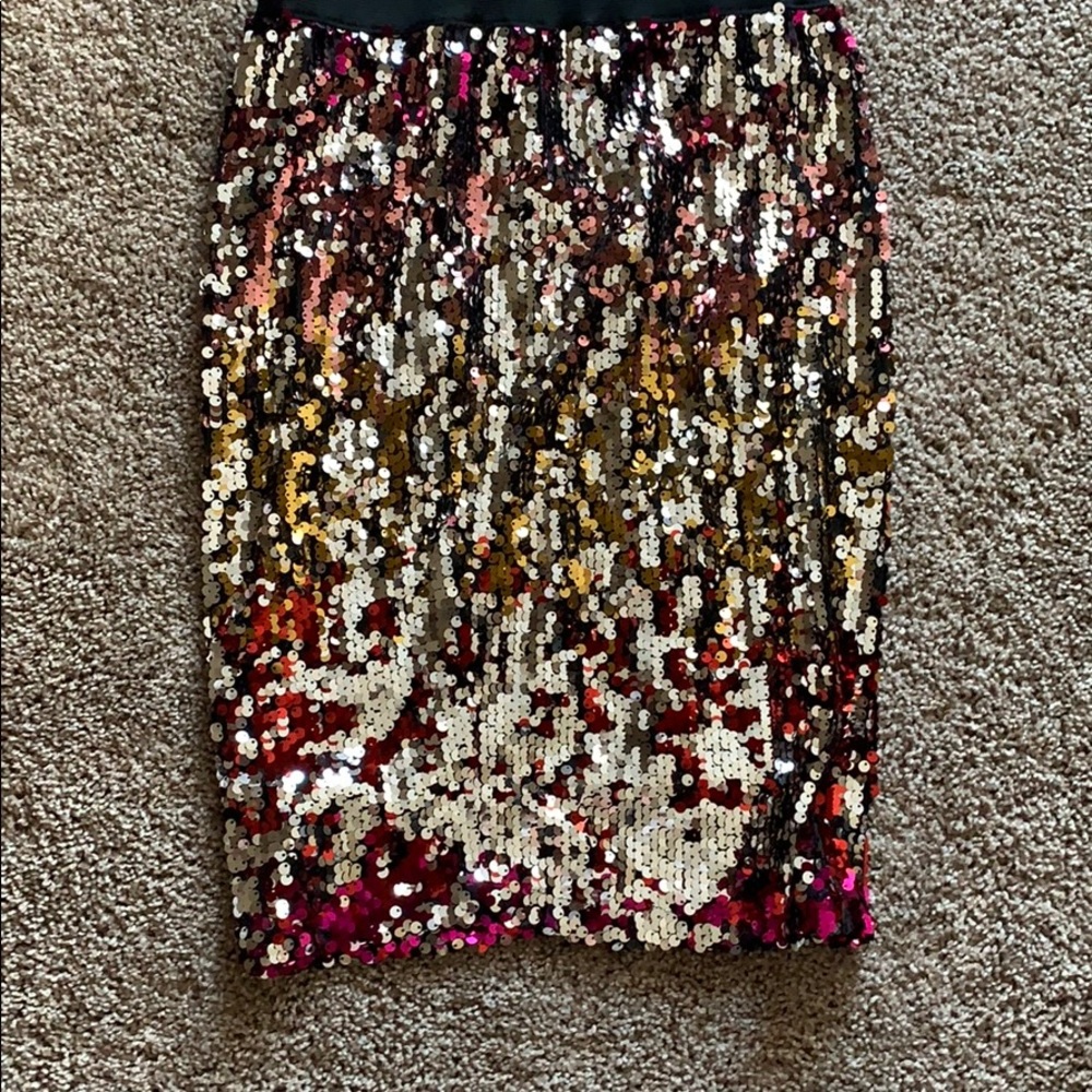 Sequence skirt